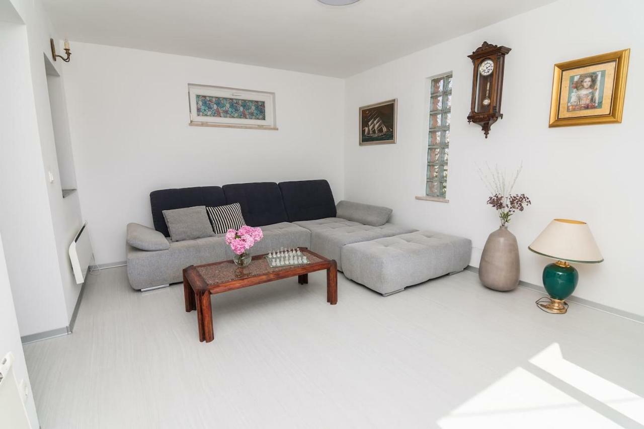 Apartment Sun view Mali Lošinj Extérieur photo